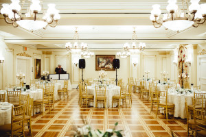 prince of wales vintage hotel wedding decor