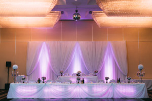 Americana niagara falls wedding decor head table backdrop