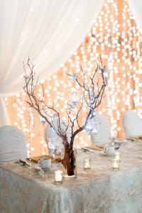 wedding decor Gambrel Barn Miton Head table backdrop