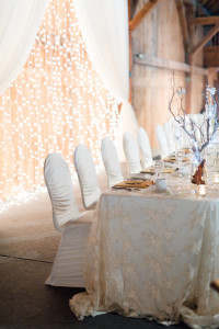 wedding decor Gambrel Barn Miton Head table backdrop