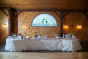 hernder estate wines wedding head table