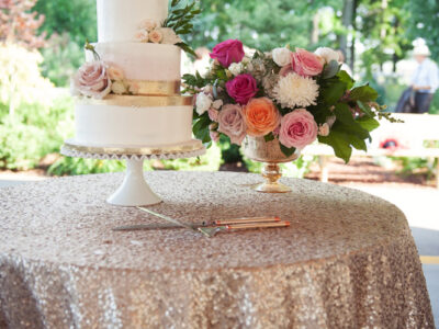 Specialty-Linens_-Champagne-Sequin-Head-Table